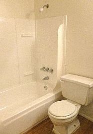 Move-In Special 2b/1.5b Northpoint Condo in Phoenix, AZ (Photo 3 of 5)