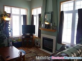 Large 2 Bedroom Townhome W/loft in Coon in Coon Rapids, MN (Photo 2 of 5)