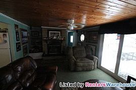 Cute and Cozy. Single Family Rambler In in Isanti, MN (Photo 4 of 5)