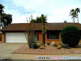 Lovely 3bd Home! W/neighborhood Recreati in Mesa, AZ