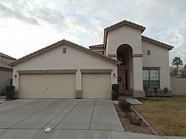 Chandler/huge Gorgeous Pool/executive Ho in Chandler, AZ