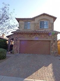 Beautiful 3 Bedroom 2.5 Bath Home in Mou in Mesa, AZ