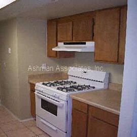 Roswell Townhome - Fantastic Location - in Roswell, GA (Photo 2 of 4)