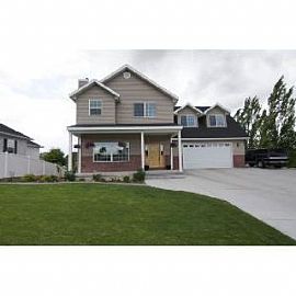 5 Bedroom 3.5 Bath on The Country Club F in Idaho Falls, ID
