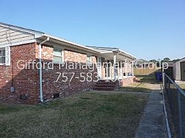 Duplex Rental Home in Norfolk in Norfolk, VA
