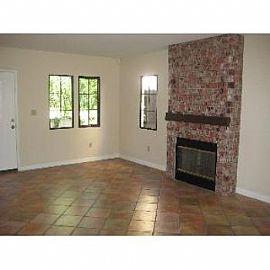 Gorgeous 4bd/2 5bth Home in Panorama Cit in Panorama City, CA (Photo 2 of 5)