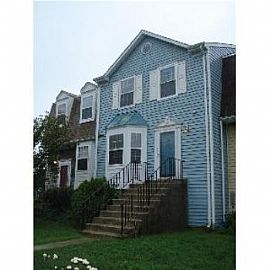 Large Spacious Townhome For Rent! in Marlboro, MD