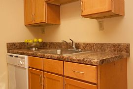 1 Bd/1 Bath Today'S Busy Lifestyle in A in Foxridge, MD (Photo 4 of 5)