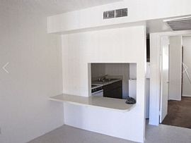 0 Bd/1 Bath Easy Access to Major Highway in Phoenix, AZ (Photo 2 of 5)