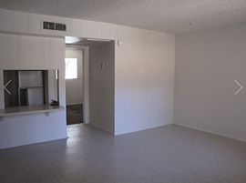 0 Bd/1 Bath Easy Access to Major Highway in Phoenix, AZ (Photo 3 of 5)