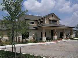 1 Bd/1 Bath Spoil Yourself at Stone Ranc in San Antonio, TX (Photo 3 of 5)