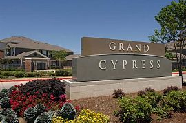 2 Bd/1 Bath Welcome Home to Grand Cypres in Cypress, TX