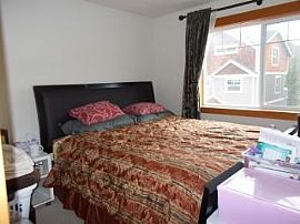 Townhome in Seattle - Maple Leaf in Seattle, WA (Photo 4 of 5)