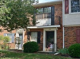 1 Br W/enclosed Patio Near Carolina Plac in Charlotte, NC