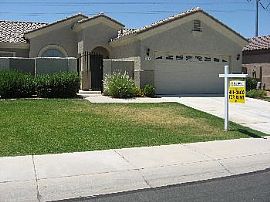 3 Bedroom 2 Bath Single Family Home in Mesa, AZ