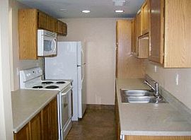 Newly Remodeled 2bd/1ba Condo in Mesa, AZ (Photo 2 of 5)