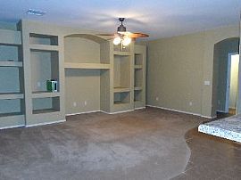 Gorgeous and Affordable 3 Br/2.5 Ba in G in Phoenix, AZ (Photo 3 of 5)
