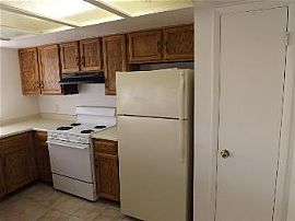 Great 3 Bed-2bath in Las Vegas, NV (Photo 4 of 5)