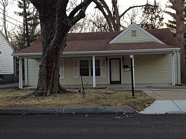 2 Bd/ 1 Ba Ranch Home For Rent in Crestwood, Mo  in Crestwood, MO