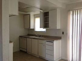 18 Martinique Ct in Stockton, CA (Photo 2 of 3)