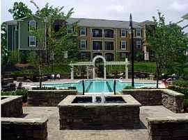 2 Bd/2 Bath Nine Foot Ceilings and Walk in Charlotte, NC (Photo 5 of 5)