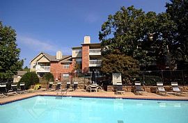 2 Bd/1 Bath Privacy and Convenience at C in Little Rock, AR (Photo 4 of 5)