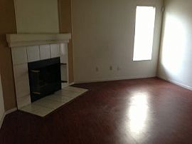 5211 Hanna Bay  1/2 Off The 1st Month in Stockton, CA (Photo 3 of 5)