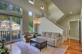 Townhome in Issaquah in Coal Creek, WA (Photo 2 of 5)
