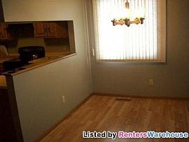 Very Nice 2bd/1ba One Level Condo in Vad in North Oaks, MN (Photo 4 of 5)