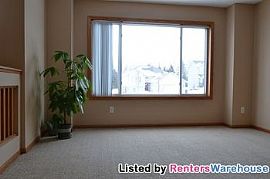 4br/3ba Single-Family Home in Lakeville! in Antlers Park, MN (Photo 2 of 5)