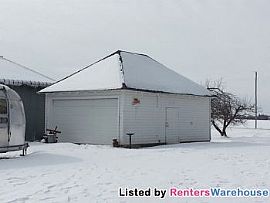 Country Living West of The Metro in Mayer, MN (Photo 2 of 5)