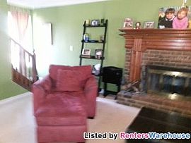 Beautiful Home in Great Area in Marietta, GA (Photo 3 of 5)