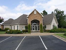 2 Bd/1 Bath Pet Friendly, Spacious Layou in Cordova, TN (Photo 4 of 5)