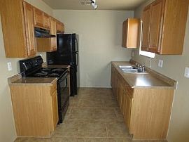 Freshly Remodeled Home with a Large Wall in Mission, AZ (Photo 5 of 5)