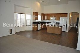 Single Family Rental Home in Litchfield in Litchfield Park, AZ (Photo 4 of 5)