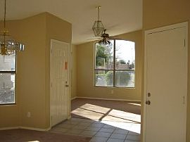 Single Family Rental Home in Gilbert in Gilbert, AZ (Photo 5 of 5)