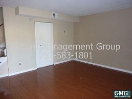 Townhouse Rental Home in Norfolk in Norfolk, VA (Photo 2 of 5)