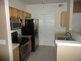 Amazing Condo For Rent! in Centennial, CO (Photo 2 of 3)