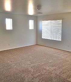 Beautiful Large 5b/3b 2 Story Buckeye Ho in Buckeye, AZ (Photo 3 of 5)