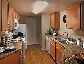 2 Bedroom Apartment at Northern Greens A in Glendale, AZ (Photo 2 of 3)