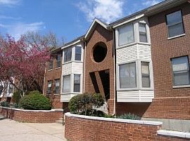 2 Bedroom Apartment at Courtyard at City in Saint Louis, MO