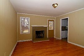 Updated 3 Br Ranch W/fenced Yard in Charlotte, NC (Photo 4 of 5)