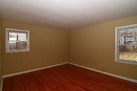 Updated 3 Br Ranch W/fenced Yard in Charlotte, NC (Photo 5 of 5)