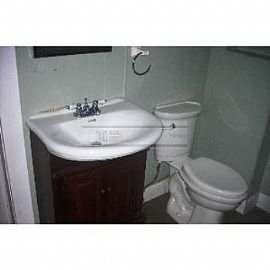 Wonderful Vintage Craftsman Style Home P in Lakewood, WA (Photo 5 of 5)