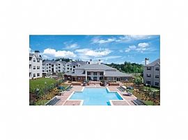 2 Bd/2 Bath Private Balconies and Patios in Charlotte, NC (Photo 4 of 5)