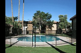 1 Bd/1 Bath Bella Manor Is a Place to Ca in Phoenix, AZ (Photo 2 of 5)