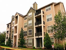 2 Bd/1 Bath 1bed/1bath in Bothell, Pets in Bothell, WA (Photo 3 of 5)