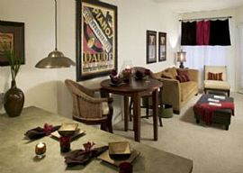 2 Bd/2 Bath -- in Dallas, TX (Photo 2 of 5)