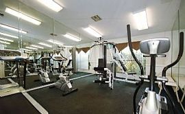 2 Bd/1 Bath Holiday Move-In Special! Mov in Brandon, FL (Photo 4 of 5)