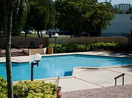 2 Bd/2 Bath Watermarke at Biscayne Apart in Barry University, FL (Photo 4 of 5)